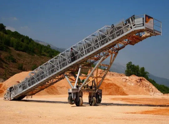 2200W Belt Conveyor AAC Block Machine For Transport